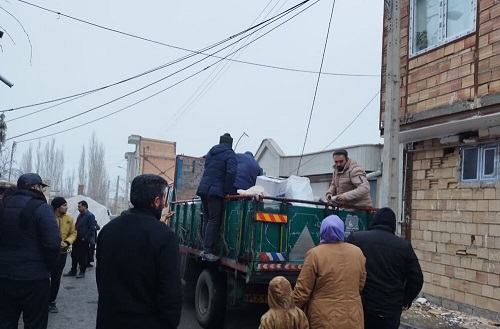 اقلام ضروری آتش نشانی تهران به مناطق زلزله زده خوی ارسال شد