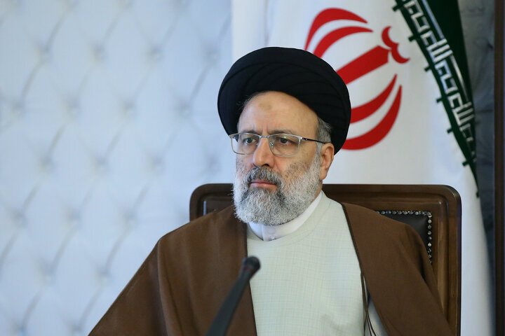  رئیسی در نشست هم‌اندیشی با جمعی از اصناف و اتحادیه‌ها: تلاش داریم مردم مزه شیرین عدالت در پرداخت یارانه‌ها را بچشند