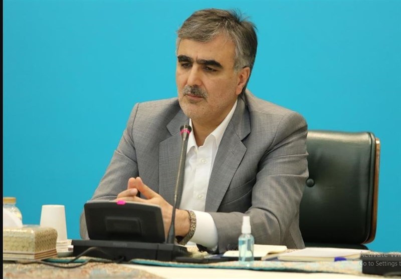 فرزین: نرخ ارز بازار غیررسمی را قبول نداریم