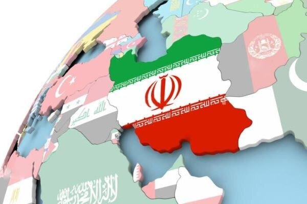 نظام ایران روزی سه بار سقوط می‌کند!