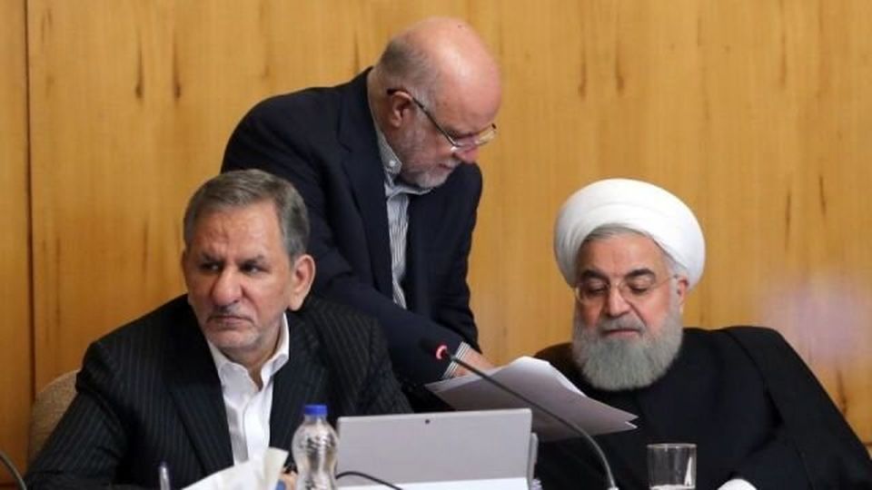 عضو هیئت رئیسه مجلس: «تورم» اتهام دولتمردان قبل عنوان شد/ اعلام اسامی مدیران دولت دوازدهم فراخوانده شده به دادگاه