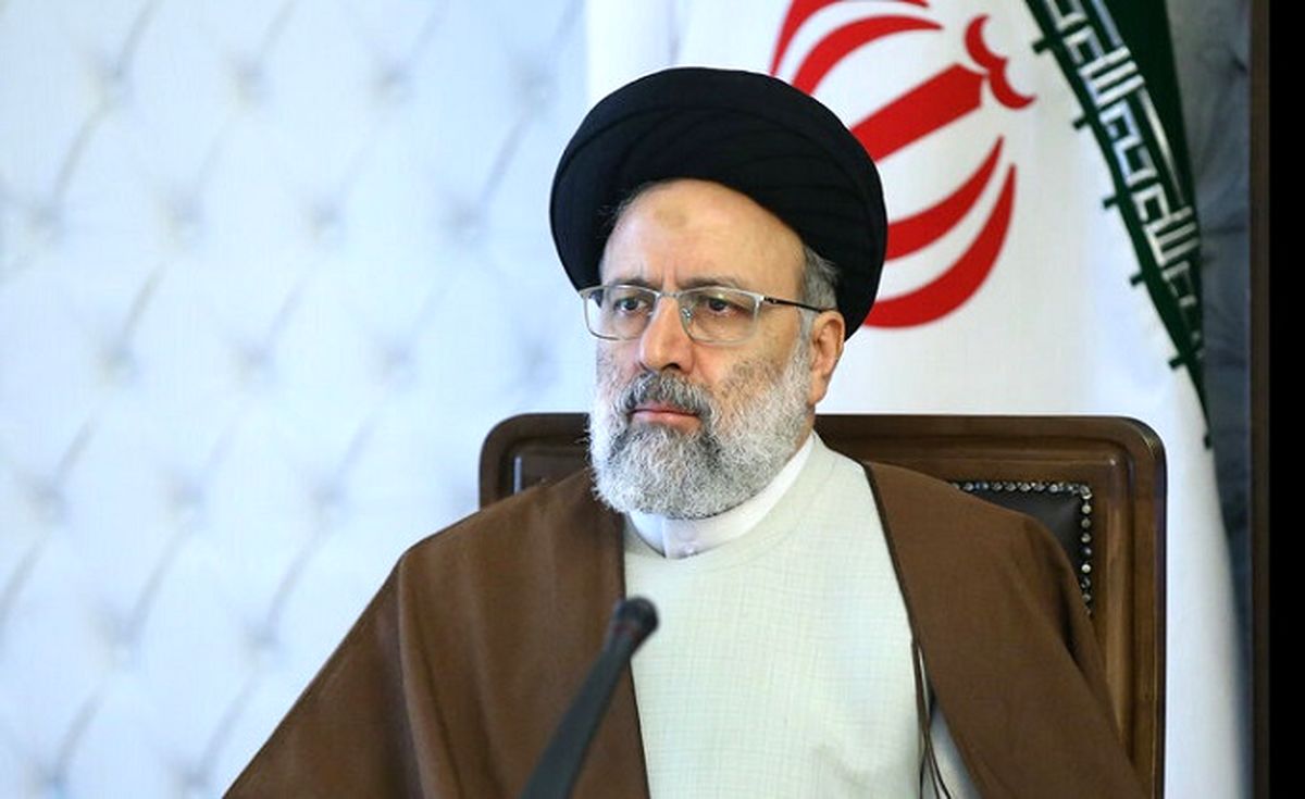  در حاشیه دیدار با هنرمندان؛ رئیس جمهور سیاست دولت برای کاهش رنج مردم از گرانی‌ها را تبیین کرد