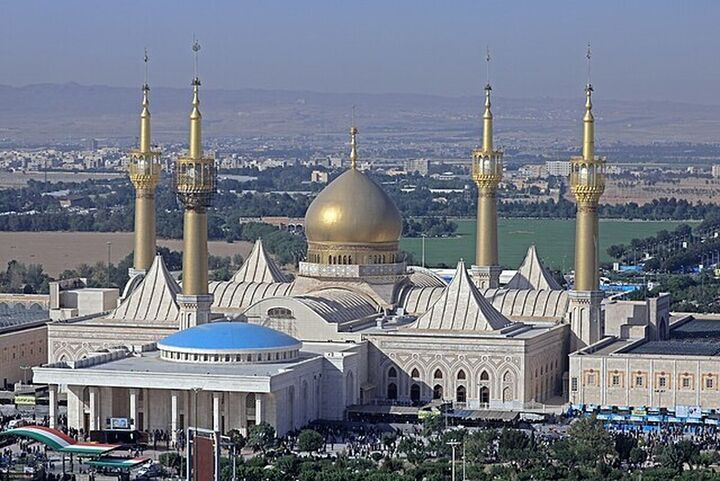 نماز جمعه ۱۲ بهمن در حرم مطهر امام خمینی (ره) برگزار می‌شود
