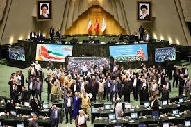 نبرد در میدان قانون؛ نقش بی‌بدیل مجلس در جنگ ۱۲ روزه