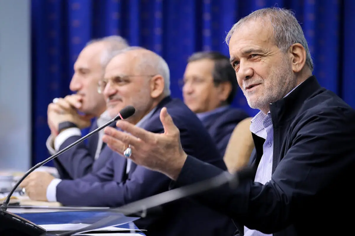 دولت آماده تسهیل امور فعالان بخش خصوصی است