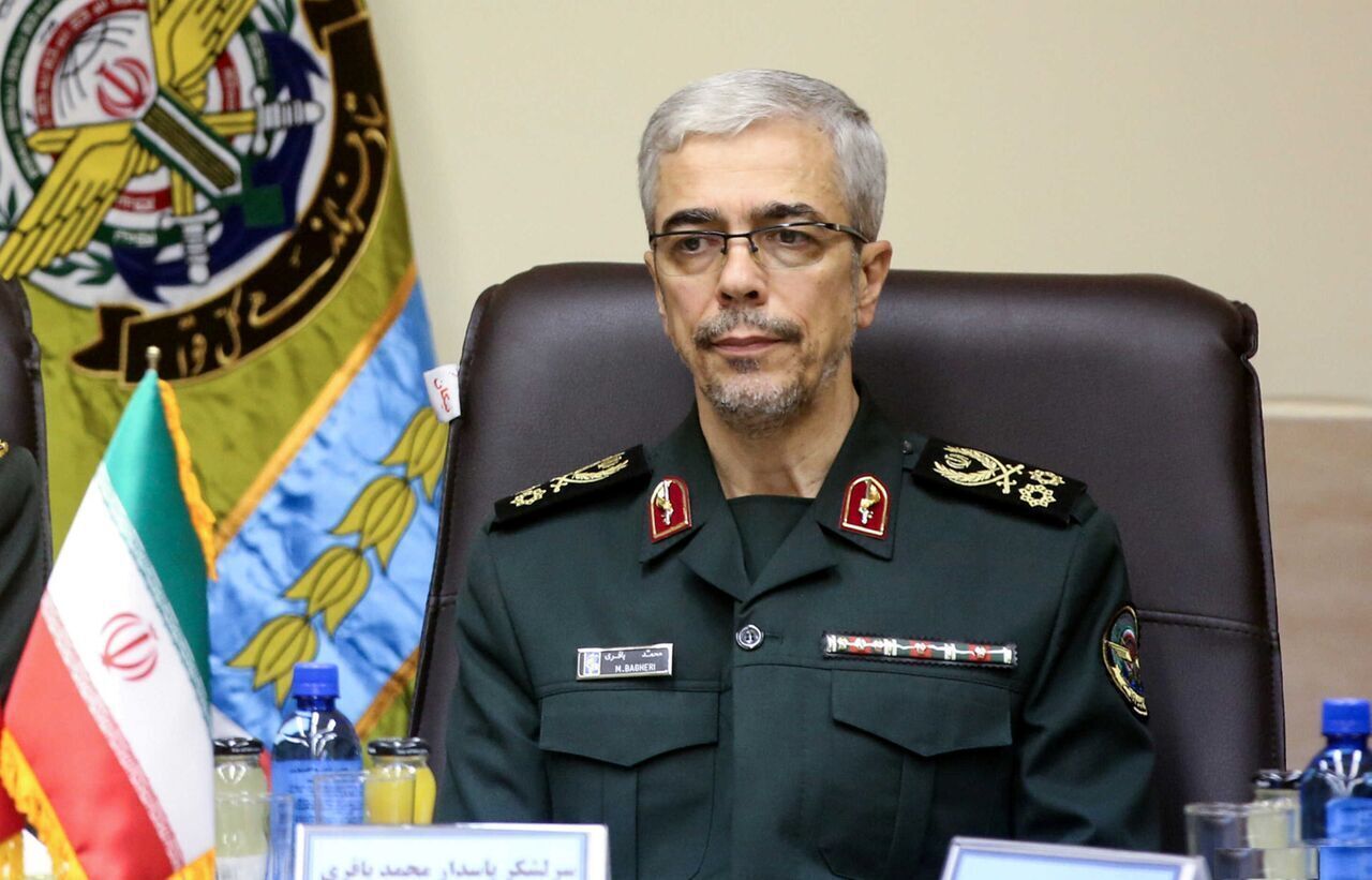 سرلشکر باقری: خلیج فارس در امنیت کامل است