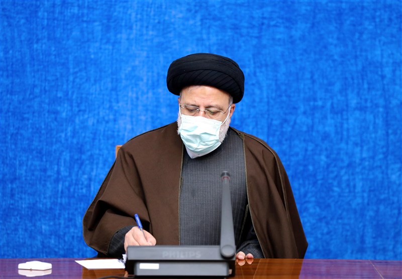 پیام تسلیت آیت الله رئیسی: درگذشت مرحوم نادر طالب‌زاده دل اصحاب فرهنگ و هنر را جریحه‌دار کرد